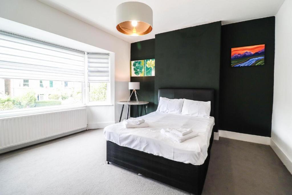 Urban Oasis Bed & Breakfast Londra Dış mekan fotoğraf