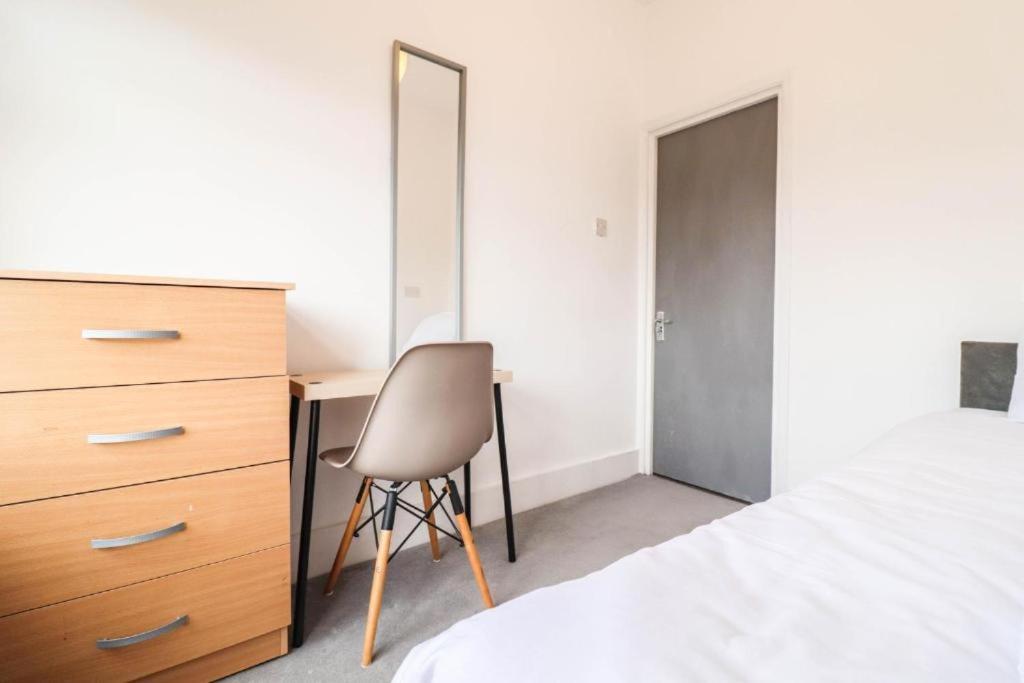 Urban Oasis Bed & Breakfast Londra Dış mekan fotoğraf