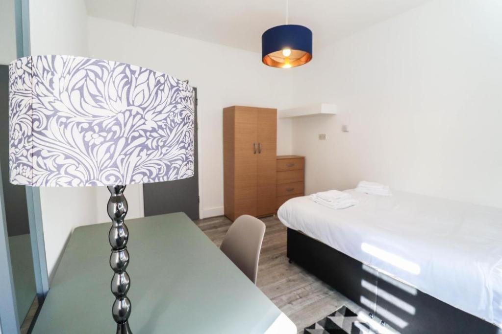 Urban Oasis Bed & Breakfast Londra Dış mekan fotoğraf